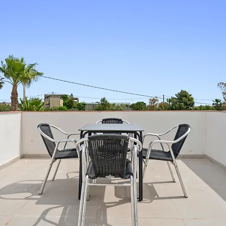 Illa De Buda Tatil Evi